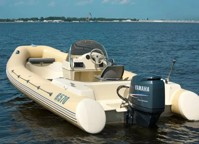 Лодка РИБ Skylark R 570