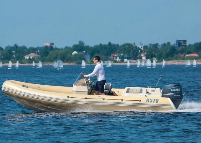 Лодка РИБ Skylark R 570