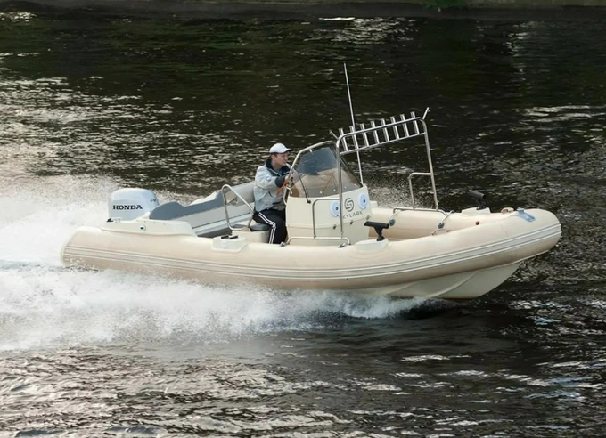 Лодка РИБ Skylark T 570