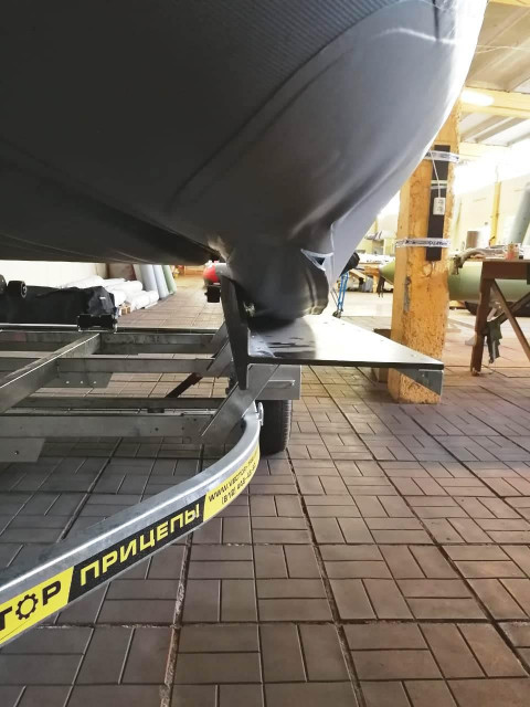 Автомобильный прицеп ЛАВ - 81014А КАТАМАРАН