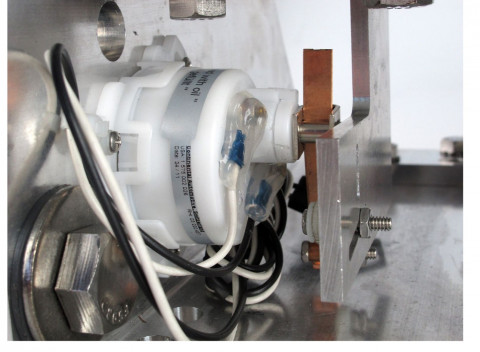 Подъёмник мотора гидравлический 50-130 л.с. с указателем трима (Tilt And Trim)