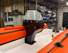 Рулевая консоль RiverBoats (RB-430 RIB) с привязкой к полу