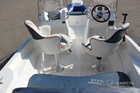 Лодка РИБ WinBoat R53