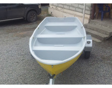 Пластиковая Лодка Удалец 450