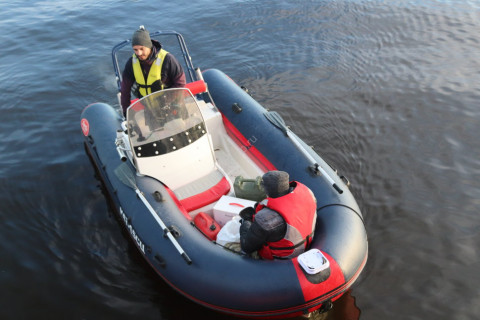 Лодка РИБ Fortis 450R