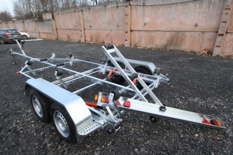 Автомобильный прицеп ЛАВ - 81014 В