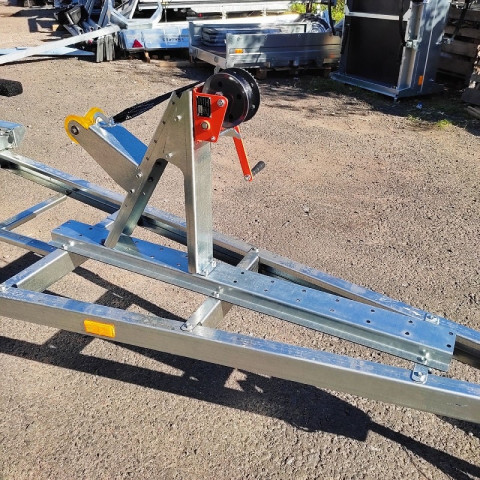 Лодочный прицеп ССТ-7132-14