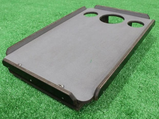 Стол на банку с двумя отверстиями под стаканы