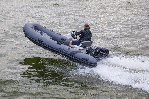 Лодочный мотор Tohatsu MFS 20 E EPTS (ожидание 3 недели)