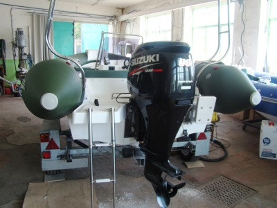 Лодка РИБ SkyBoat 520 R +