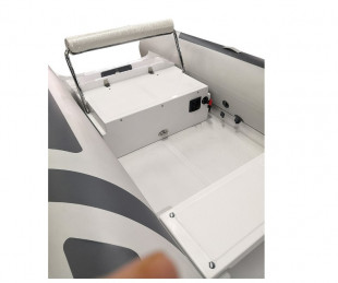 Лодка РИБ WinBoat 420GTR