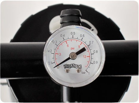 Насос ручной воздушный Bravo 6M с манометром