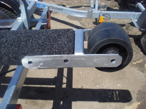 Лодочный прицеп МЗСА 81771E.101