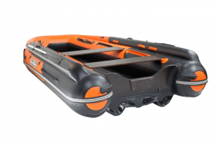 Reef Triton 400 S-Max с интегрированным фальшбортом