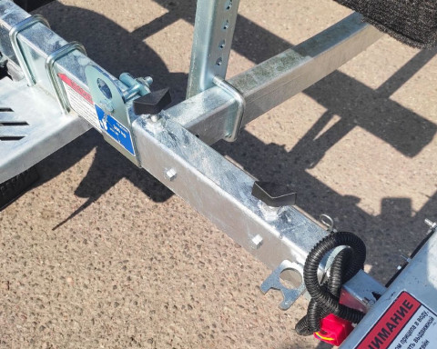 Лодочный прицеп Спутник AQUA - 40 Самосвал LED